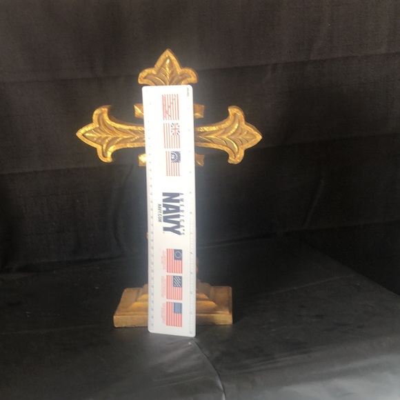 Gold cross figure: Renaissance antiquity ornate gothic style - wood carved 14” - Picture 4 of 5